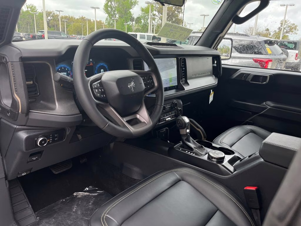 2026 Avalanche Ford Bronco Badlands 4X4 SUV