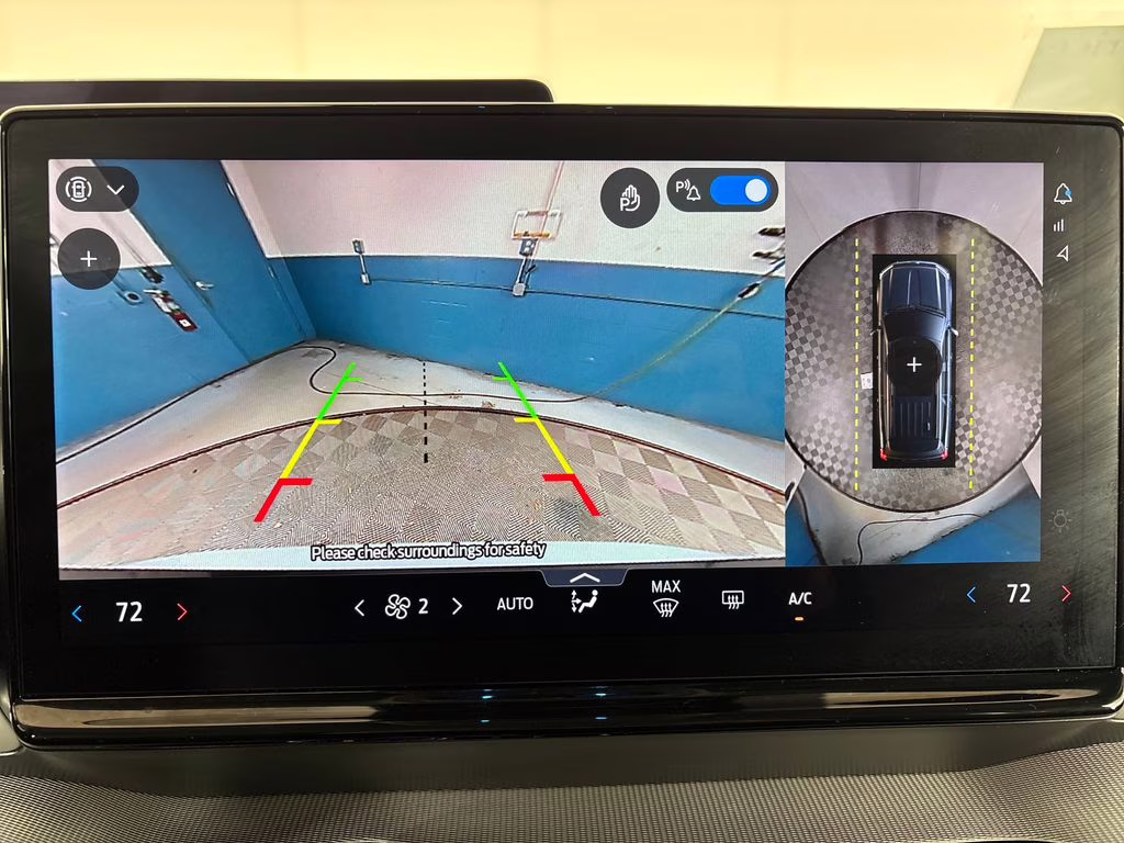 2025 Space Silver Metallic Ford Expedition Active RWD SUV