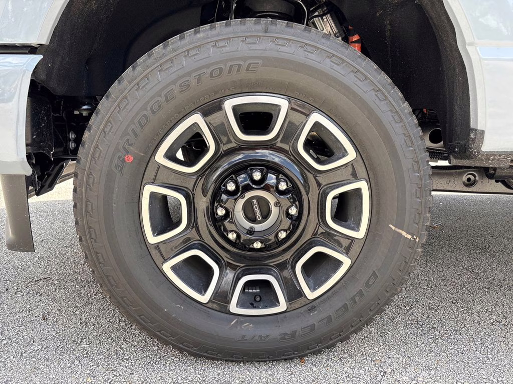 2026 Gray Metallic Ford Super Duty F-350 SRW Platinum 4X4 Truck