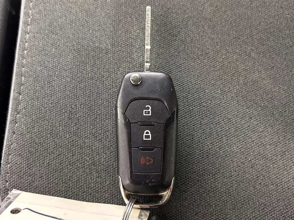 2023 Avalanche Ford F-150 XLT 4X4 Truck