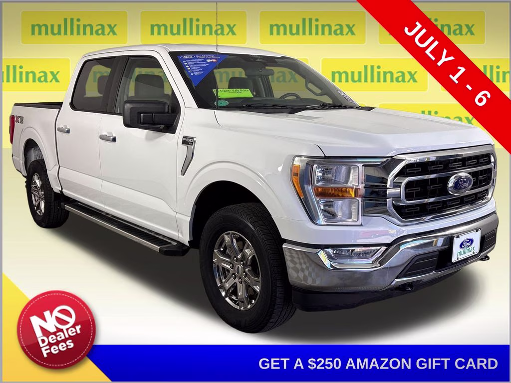 2022 Oxford White Ford F-150 XLT 4X4 Truck