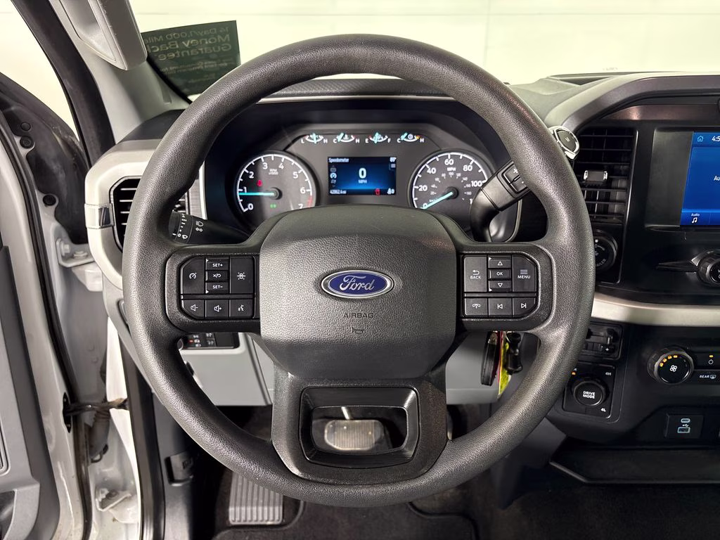 2022 Oxford White Ford F-150 XLT 4X4 Truck