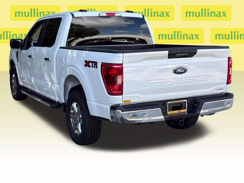 2022 Oxford White Ford F-150 XLT 4X4 Truck