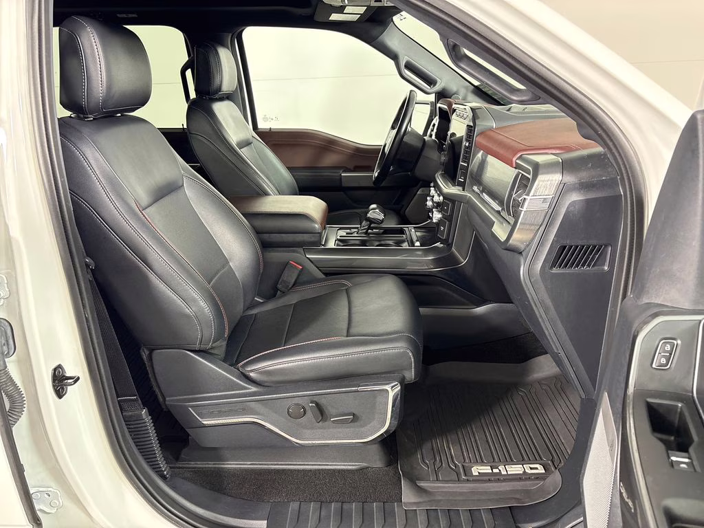 2023 White Metallic Ford F-150 Lariat RWD Truck