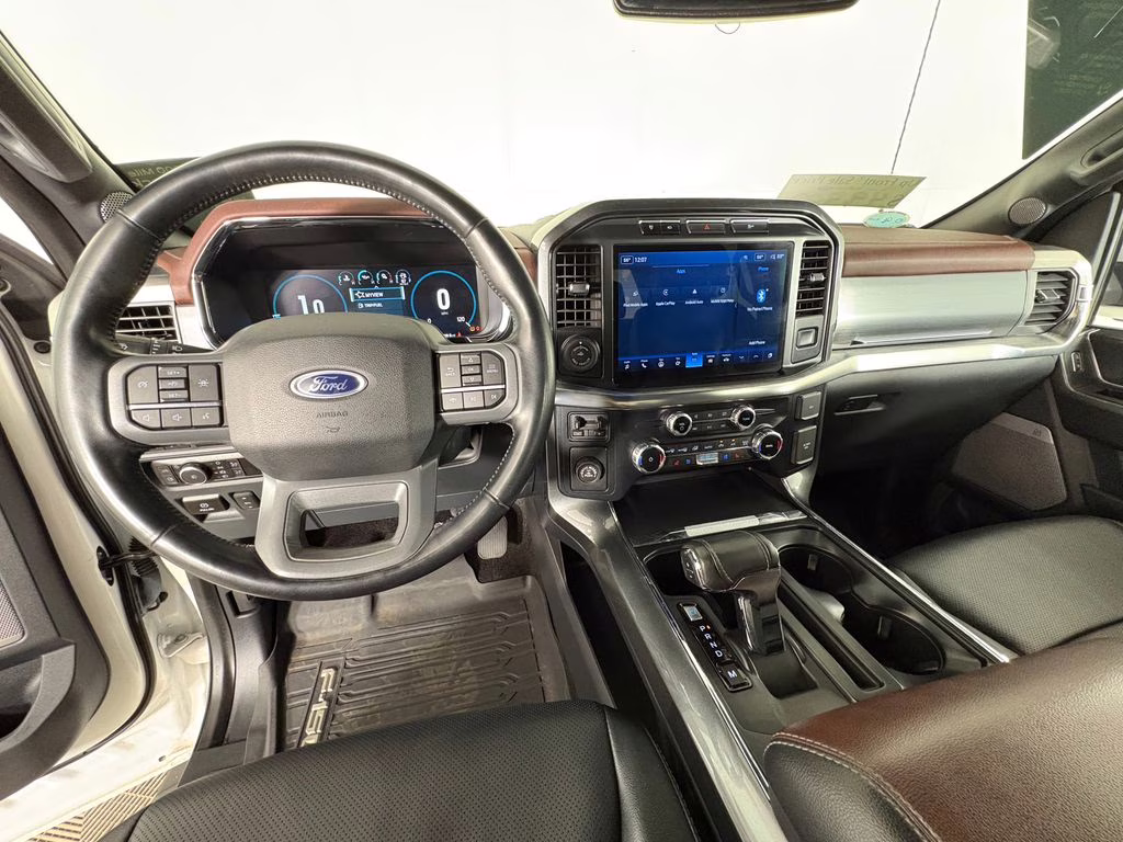 2023 White Metallic Ford F-150 Lariat RWD Truck