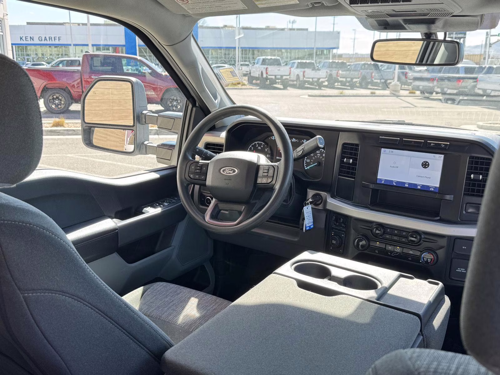 2023 Oxford White Ford Super Duty F-350 SRW XLT 4X4 Truck