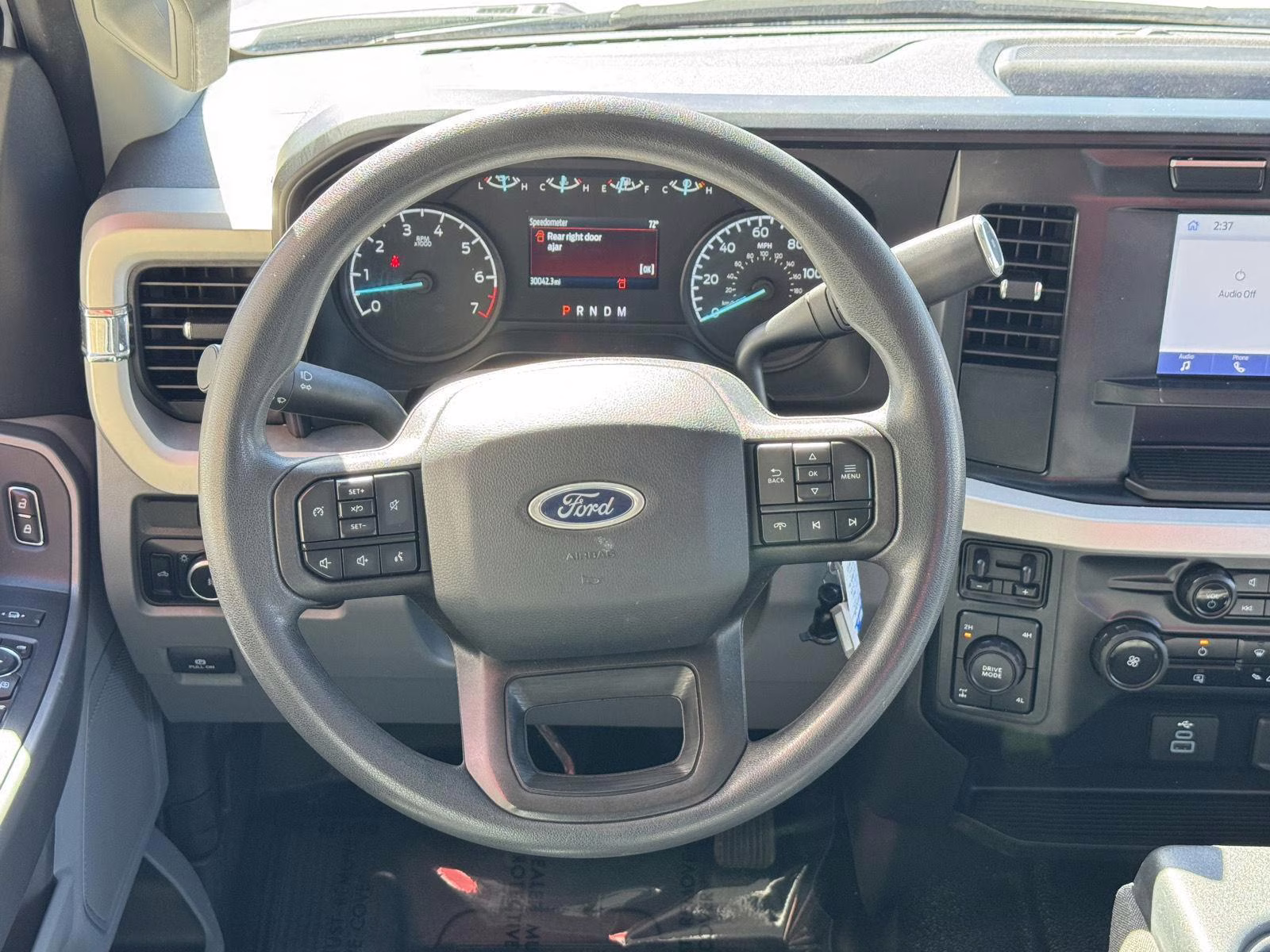 2023 Oxford White Ford Super Duty F-350 SRW XLT 4X4 Truck