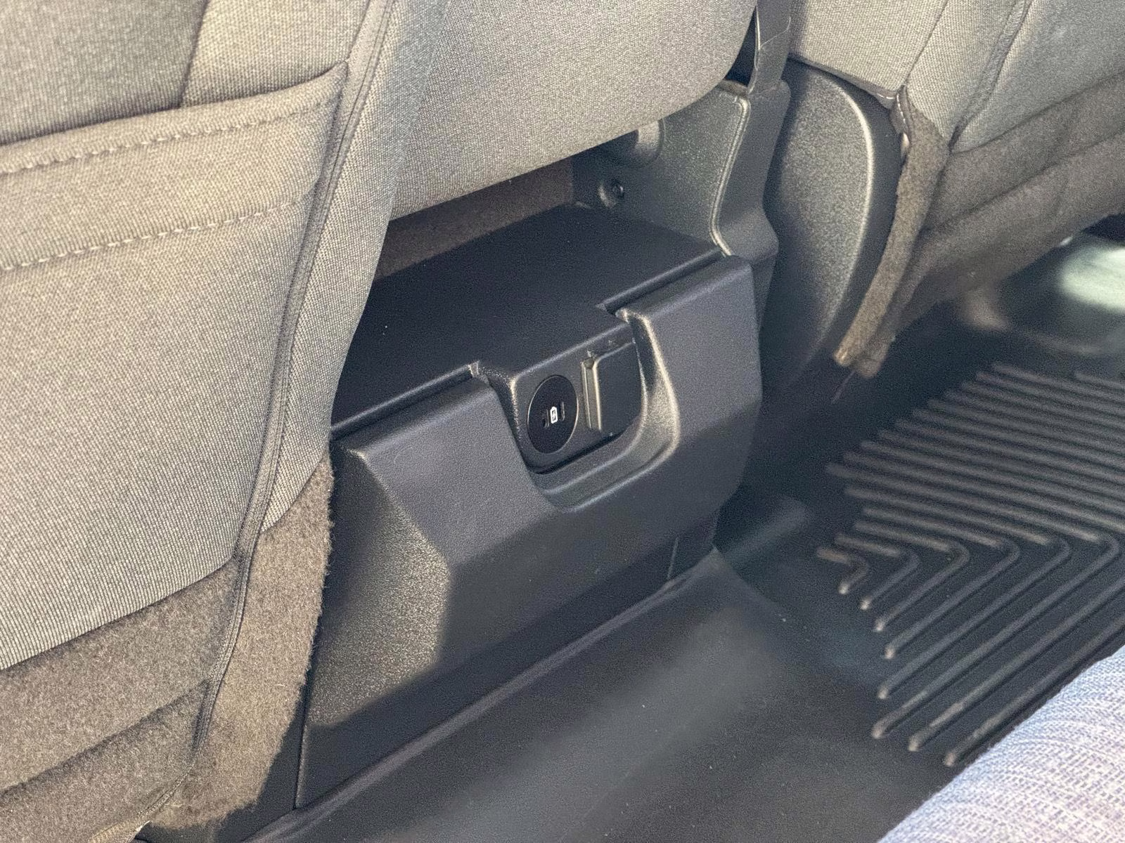 2023 Oxford White Ford Super Duty F-350 SRW XLT 4X4 Truck