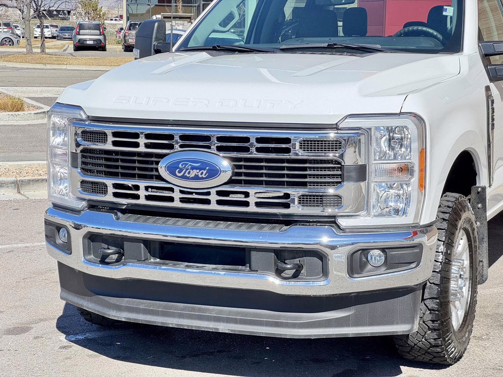2023 Oxford White Ford Super Duty F-350 SRW XLT 4X4 Truck