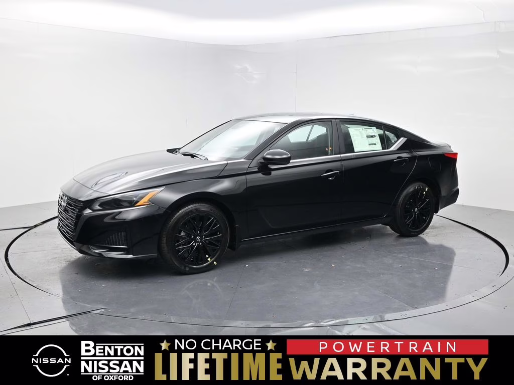 2026 Super Black Clearcoat Nissan Altima 2.5 SV FWD Sedan