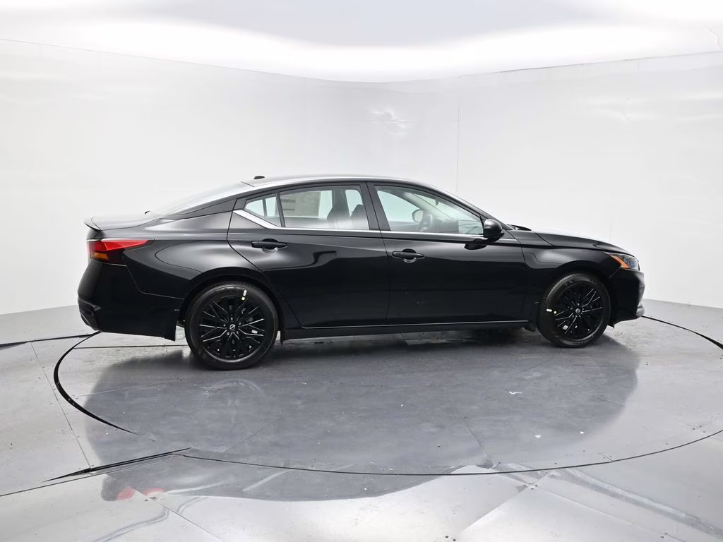 2026 Super Black Clearcoat Nissan Altima 2.5 SV FWD Sedan