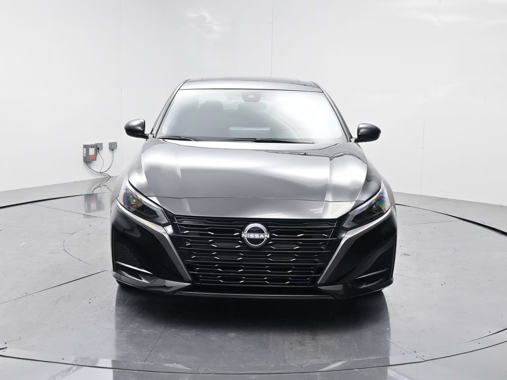 2026 Super Black Clearcoat Nissan Altima 2.5 SV FWD Sedan