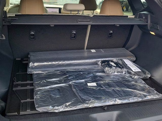 2026 Pearl Metallic Nissan Murano Platinum AWD SUV