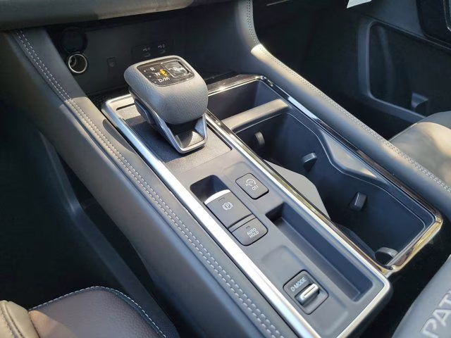 2026 Gun Metallic Nissan Pathfinder Platinum FWD SUV