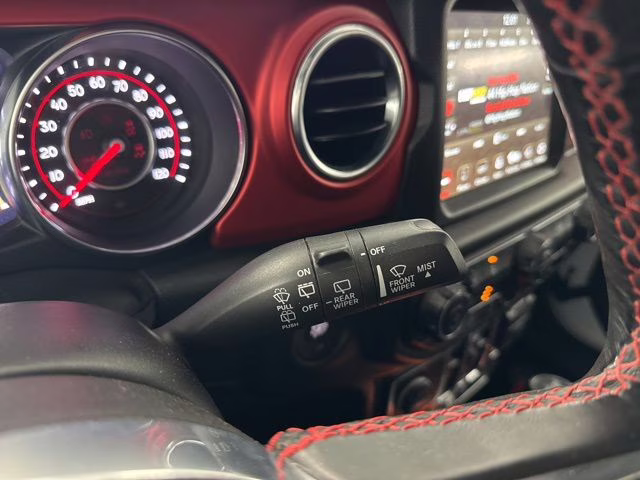 2021 Bright White Clearcoat Jeep Wrangler Unlimited Rubicon 4X4 SUV