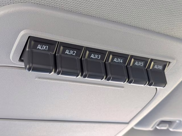 2026 Oxford White Ford Super Duty F-550 DRW XL 4X4 Truck