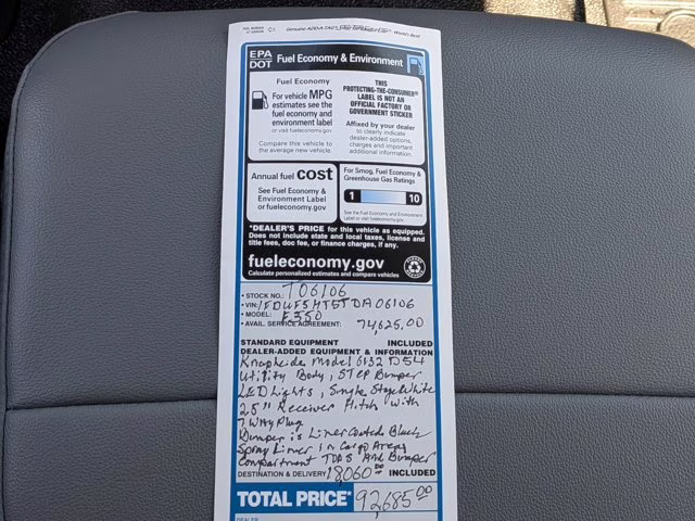 2026 Oxford White Ford Super Duty F-550 DRW XL 4X4 Truck