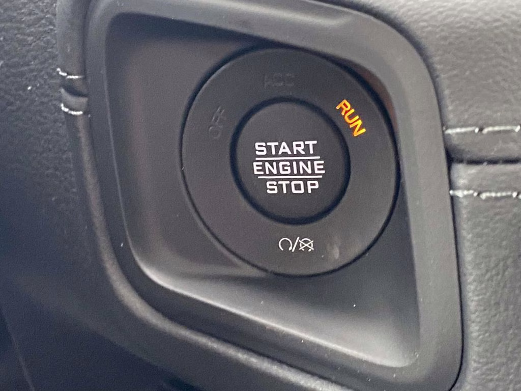 2026 Bright White Clearcoat Jeep Gladiator Rubicon 4X4 Truck