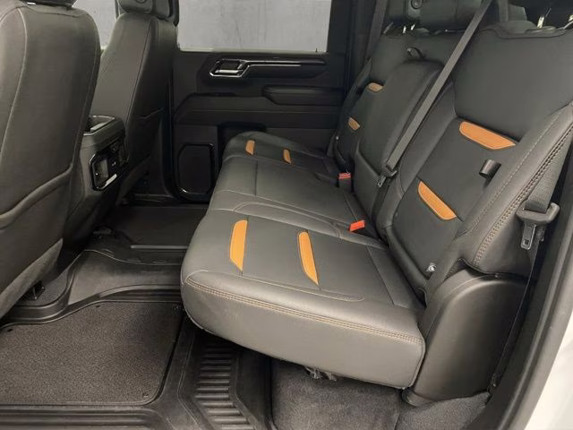 2024 Summit White GMC Sierra 2500HD AT4 4X4 Truck