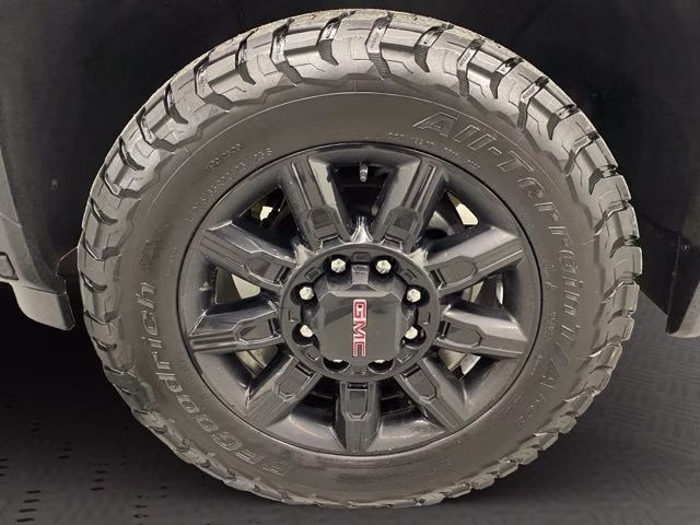 2024 Summit White GMC Sierra 2500HD AT4 4X4 Truck