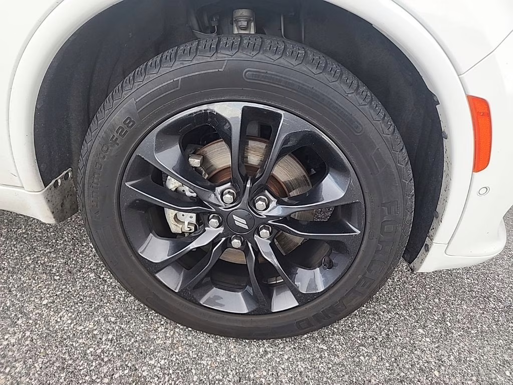 2022 White Knuckle Clearcoat Dodge Durango R/T AWD SUV