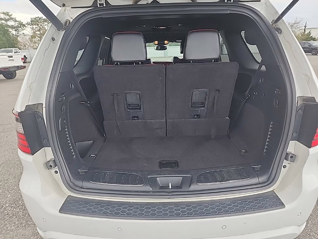 2022 White Knuckle Clearcoat Dodge Durango R/T AWD SUV