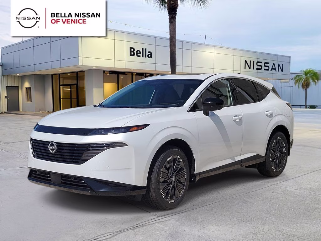 2026 Everest White Pearl Tricoat Nissan Murano Platinum AWD SUV