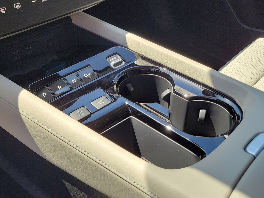 2026 Everest White Pearl Tricoat Nissan Murano Platinum AWD SUV