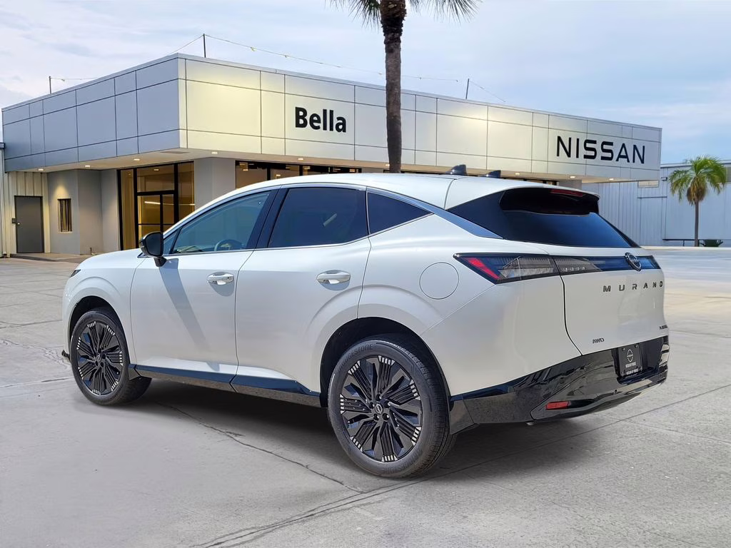 2026 Everest White Pearl Tricoat Nissan Murano Platinum AWD SUV