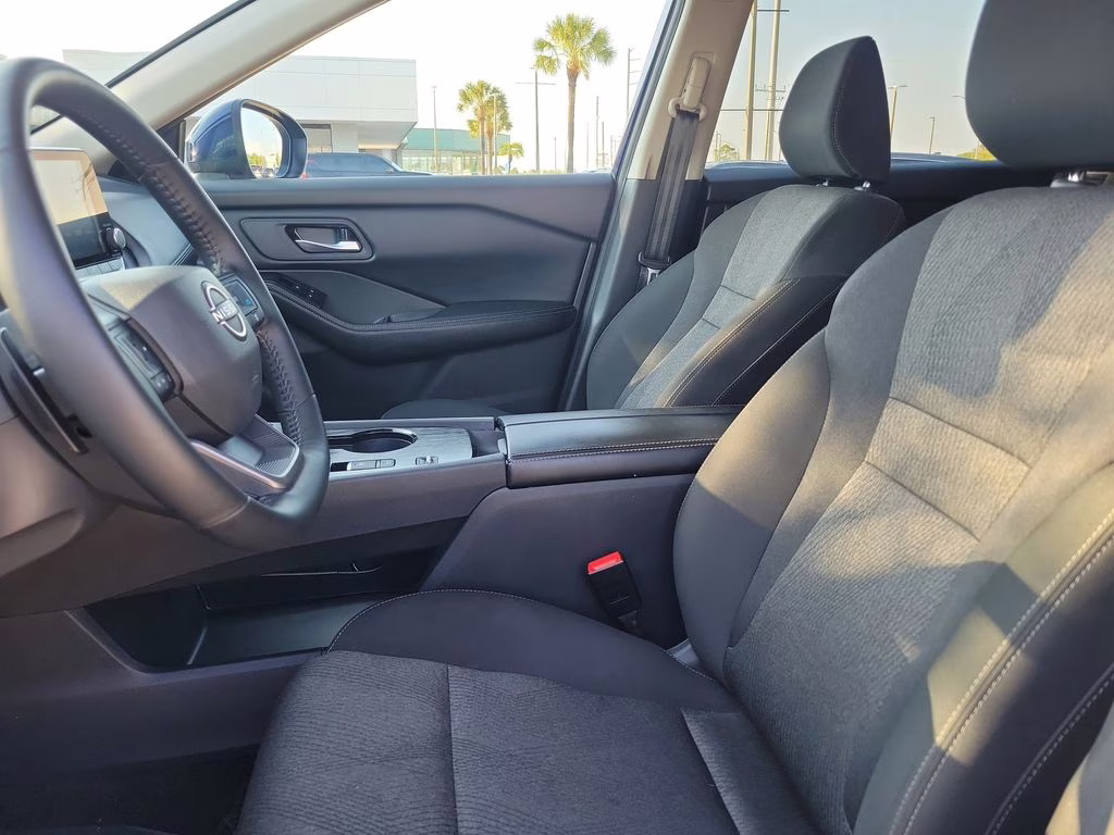 2025 Deep Ocean Blue Pearl Nissan Rogue SV FWD SUV