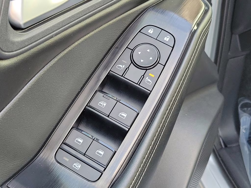 2025 Brilliant Silver Metallic Nissan Rogue SV FWD SUV