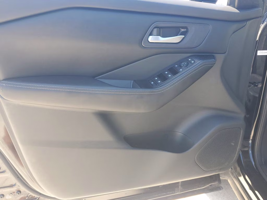 2025 Super Black Nissan Rogue SV FWD SUV