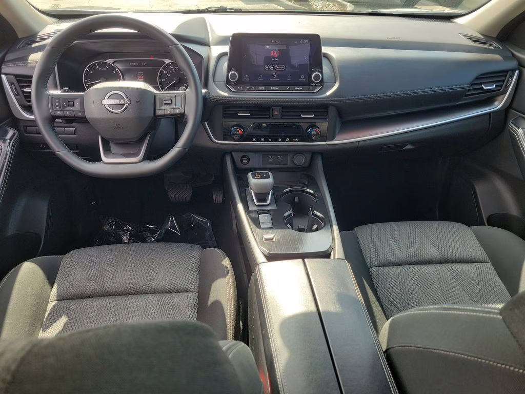 2025 Gun Metallic Nissan Rogue SV FWD SUV