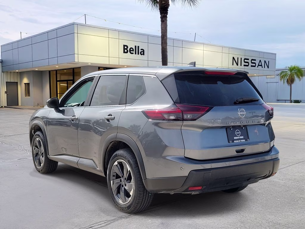 2025 Gun Metallic Nissan Rogue SV FWD SUV