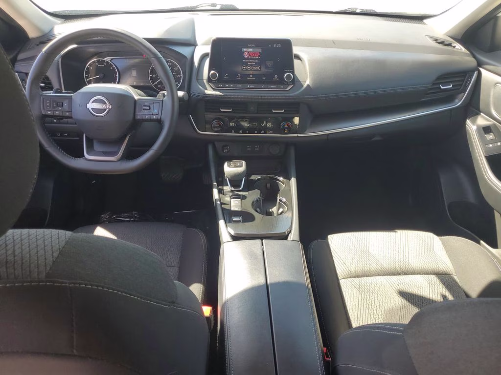 2025 Everest White Pearl Nissan Rogue SV FWD SUV