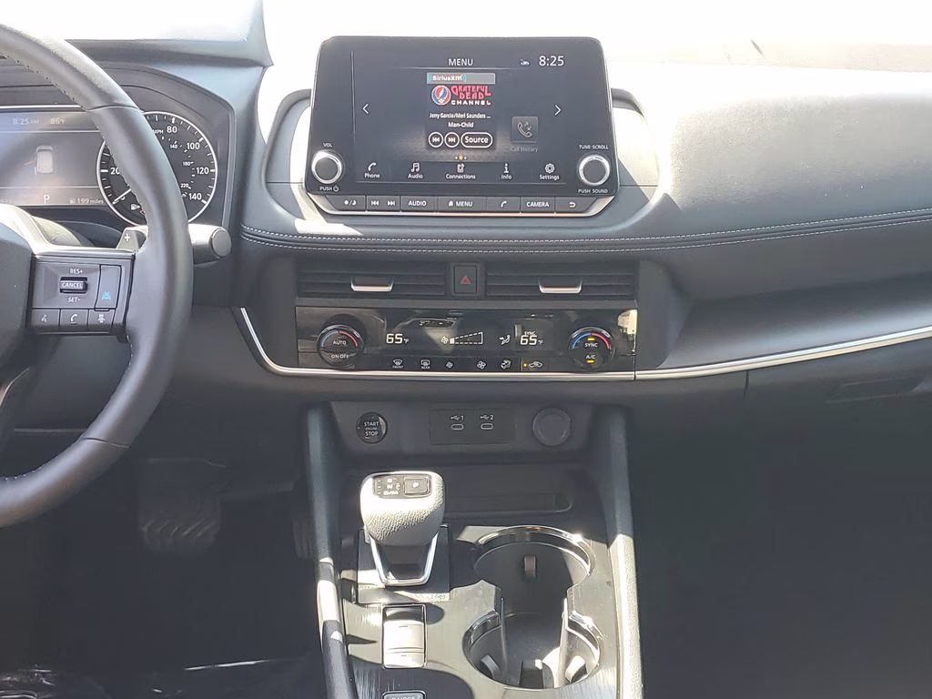 2025 Everest White Pearl Nissan Rogue SV FWD SUV