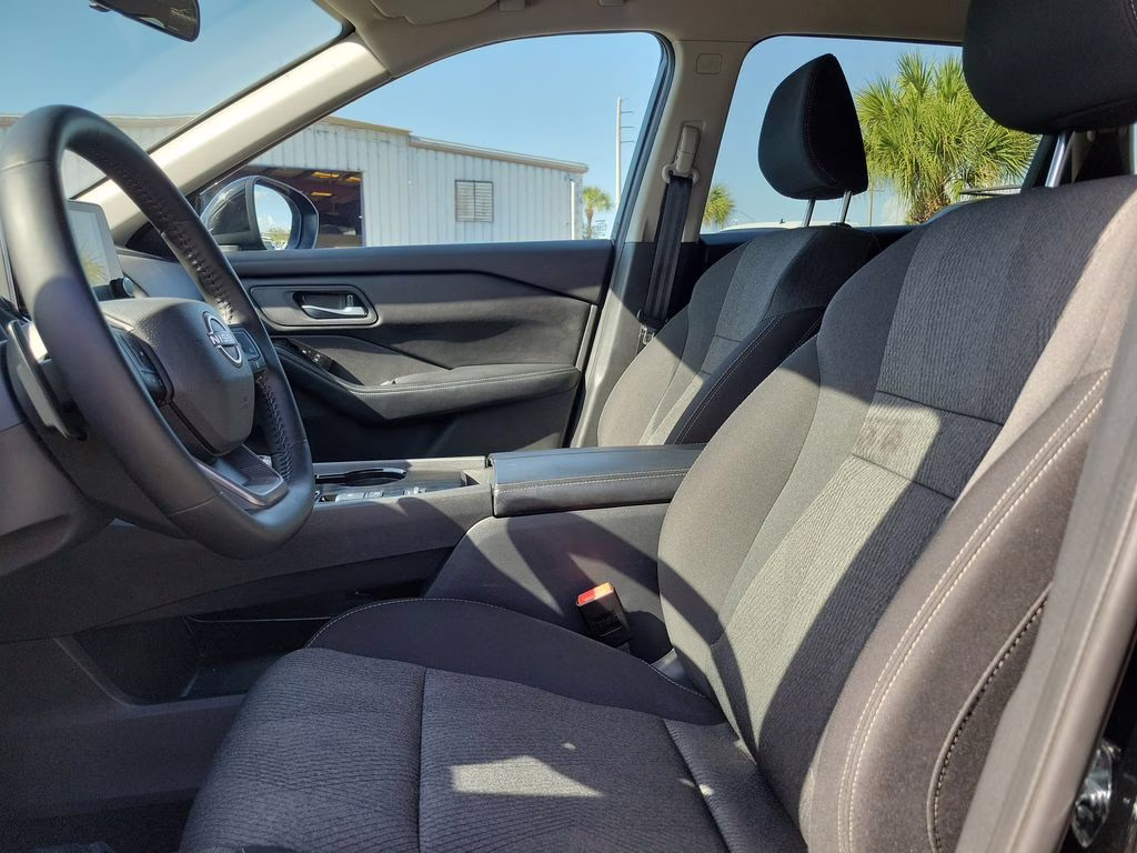 2025 Super Black Nissan Rogue SV FWD SUV