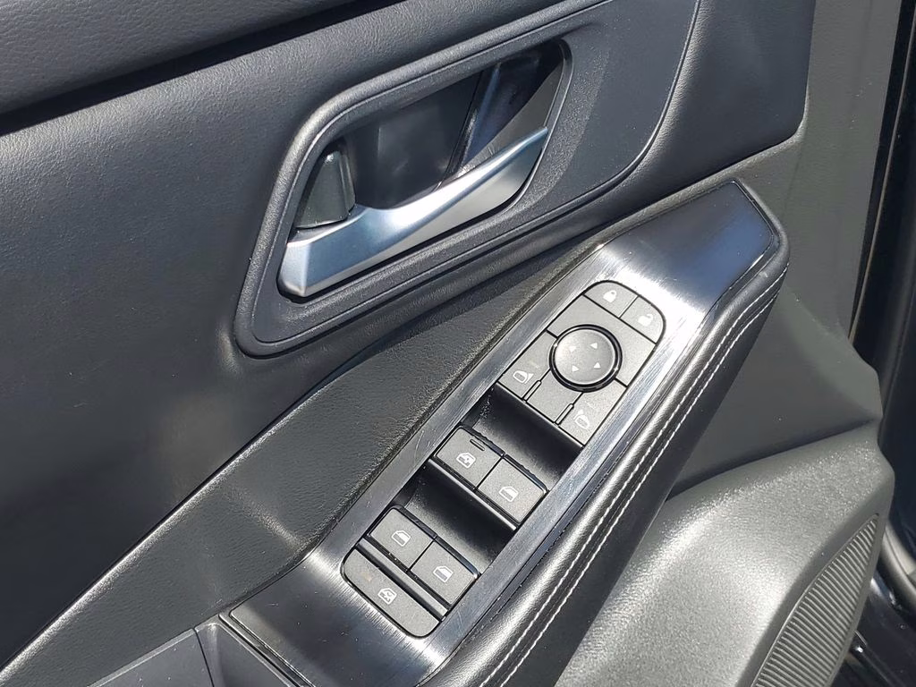 2025 Super Black Nissan Rogue SV FWD SUV