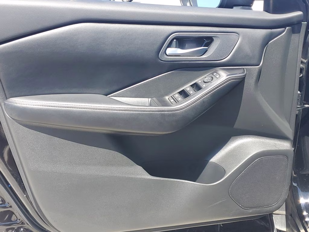 2025 Super Black Nissan Rogue SV FWD SUV