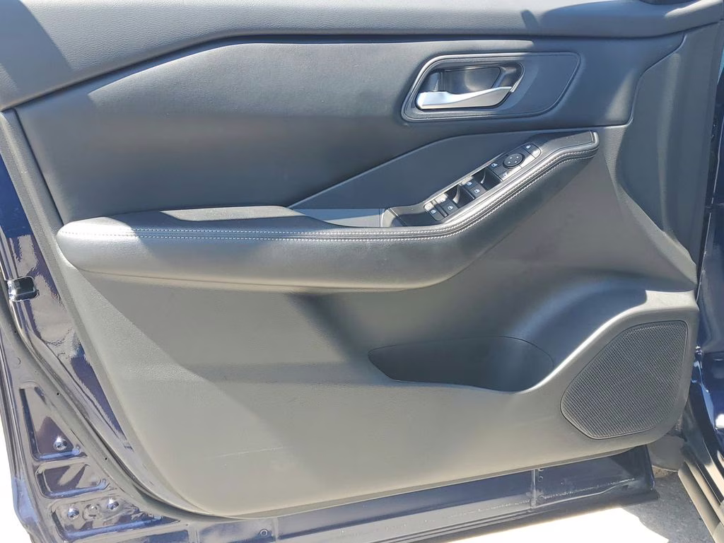 2025 Deep Ocean Blue Pearl Nissan Rogue SV FWD SUV