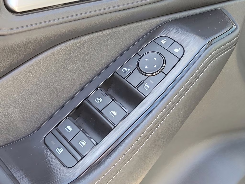 2025 Brilliant Silver Metallic Nissan Rogue SV FWD SUV