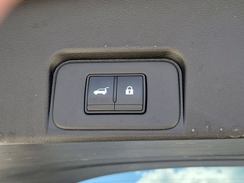 2025 Brilliant Silver Metallic Nissan Rogue SV FWD SUV