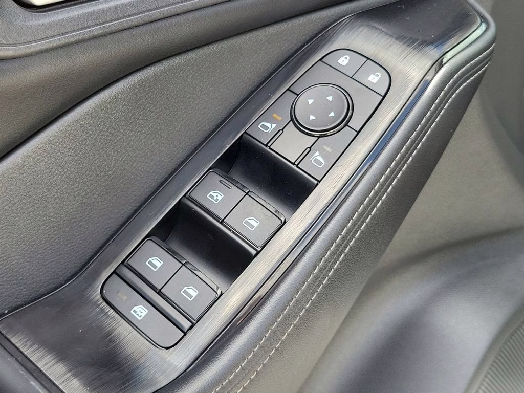 2025 Brilliant Silver Metallic Nissan Rogue SV FWD SUV