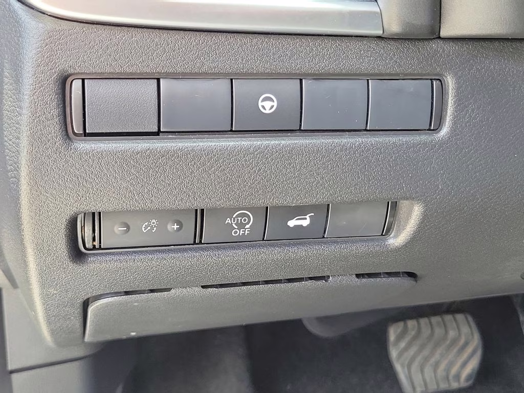 2025 Brilliant Silver Metallic Nissan Rogue SV FWD SUV