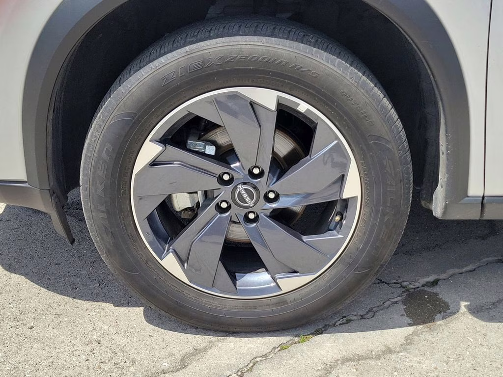 2025 Brilliant Silver Metallic Nissan Rogue SV FWD SUV