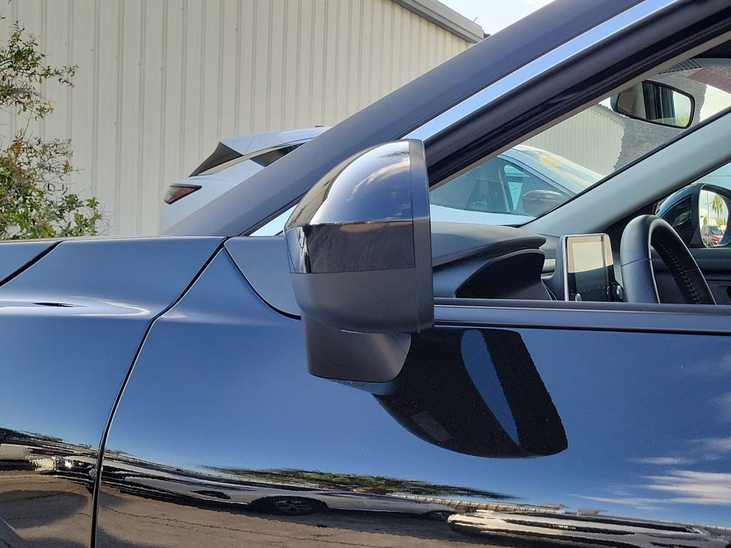 2025 Super Black Nissan Rogue SV AWD SUV