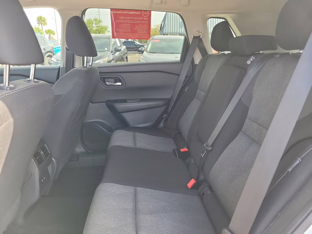 2025 Everest White Pearl Nissan Rogue SV AWD SUV