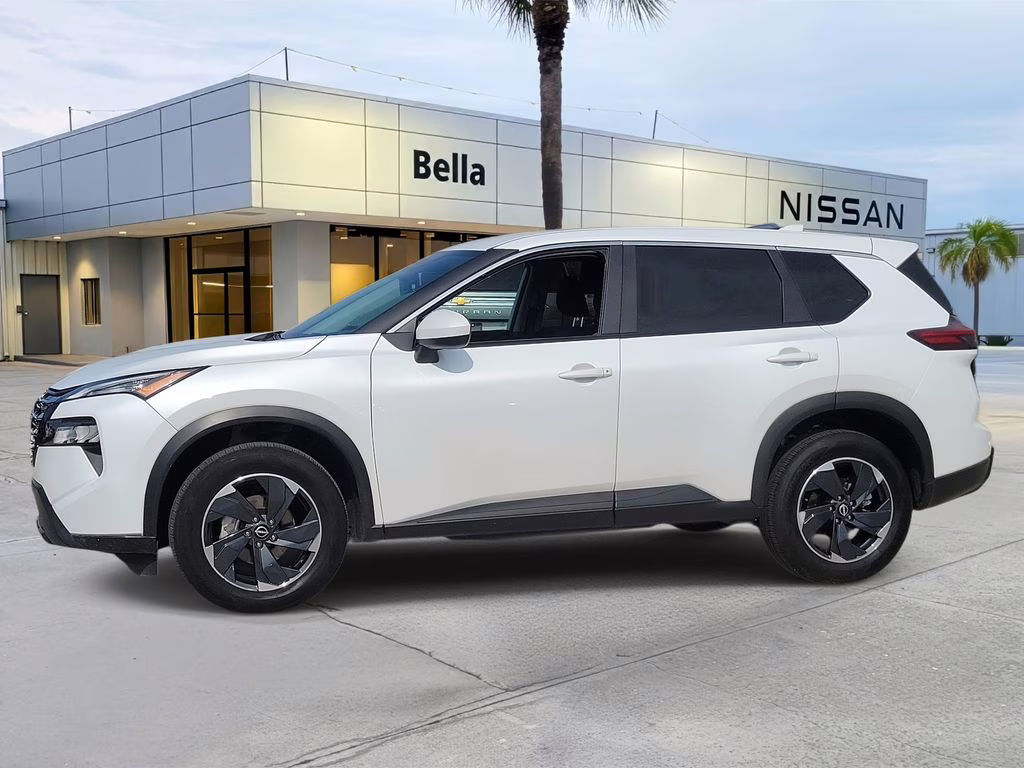 2025 Everest White Pearl Nissan Rogue SV AWD SUV