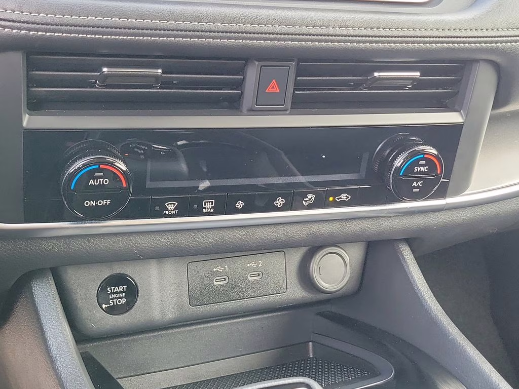 2025 Everest White Pearl Nissan Rogue SV AWD SUV