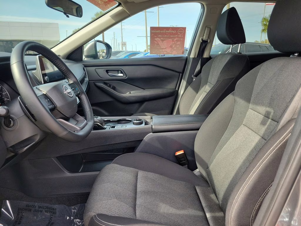 2025 Gun Metallic Nissan Rogue SV AWD SUV